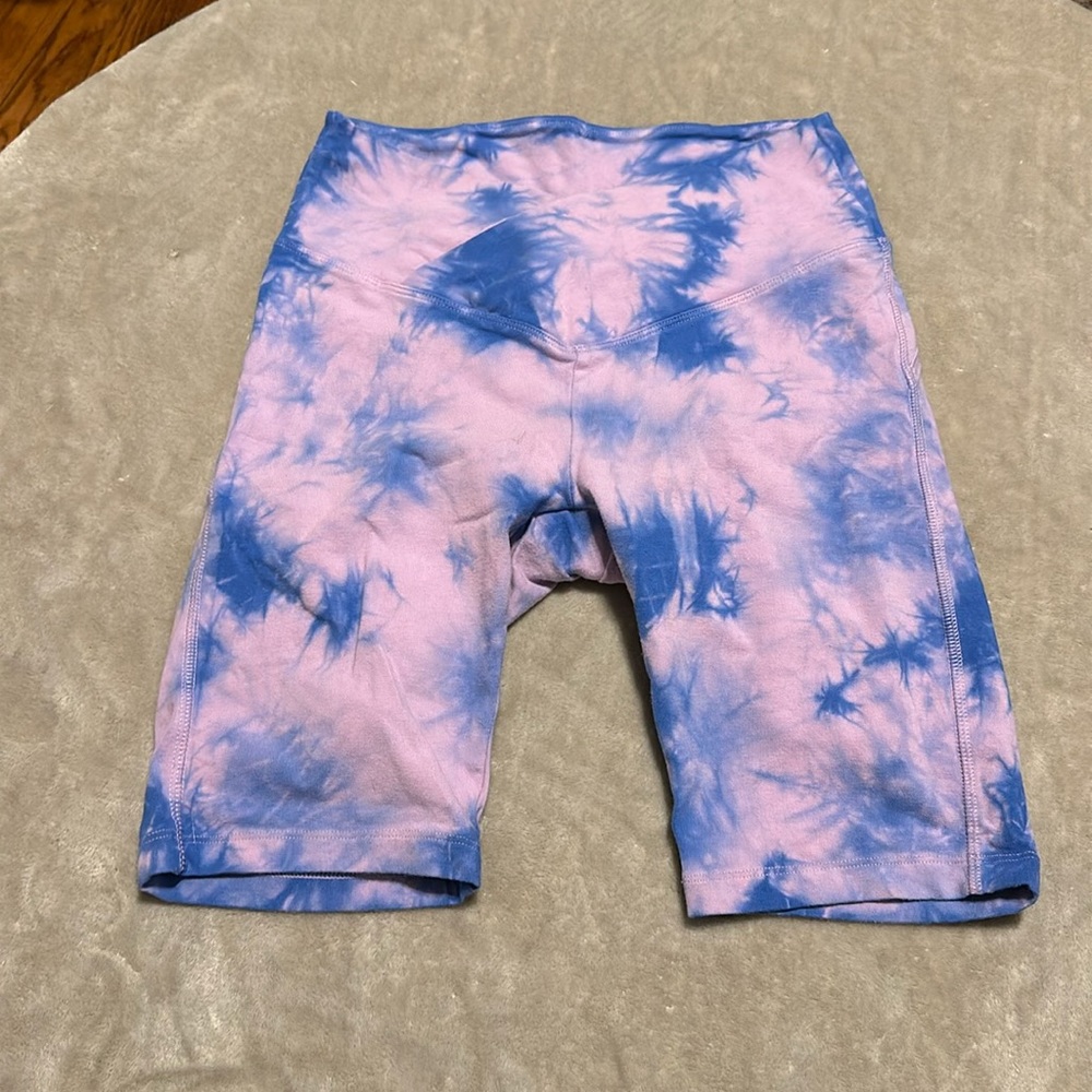VS Pink biker shorts